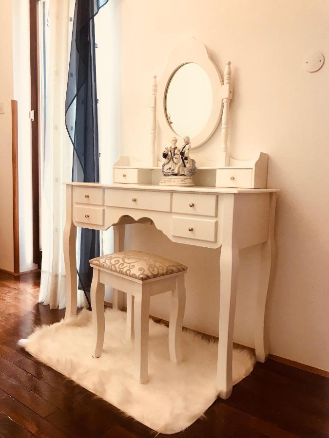 B. Ela Rooms Porec Esterno foto
